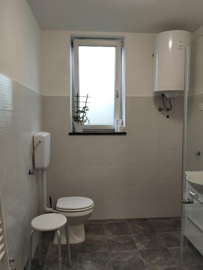 Apartamento Daal Roč Exterior foto
